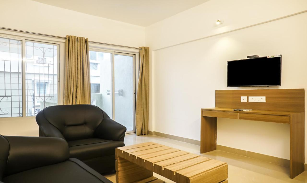 Treebo Luxe Suite, Shivaji Nagar Пуна Экстерьер фото