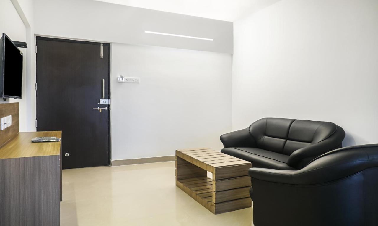 Treebo Luxe Suite, Shivaji Nagar Пуна Экстерьер фото