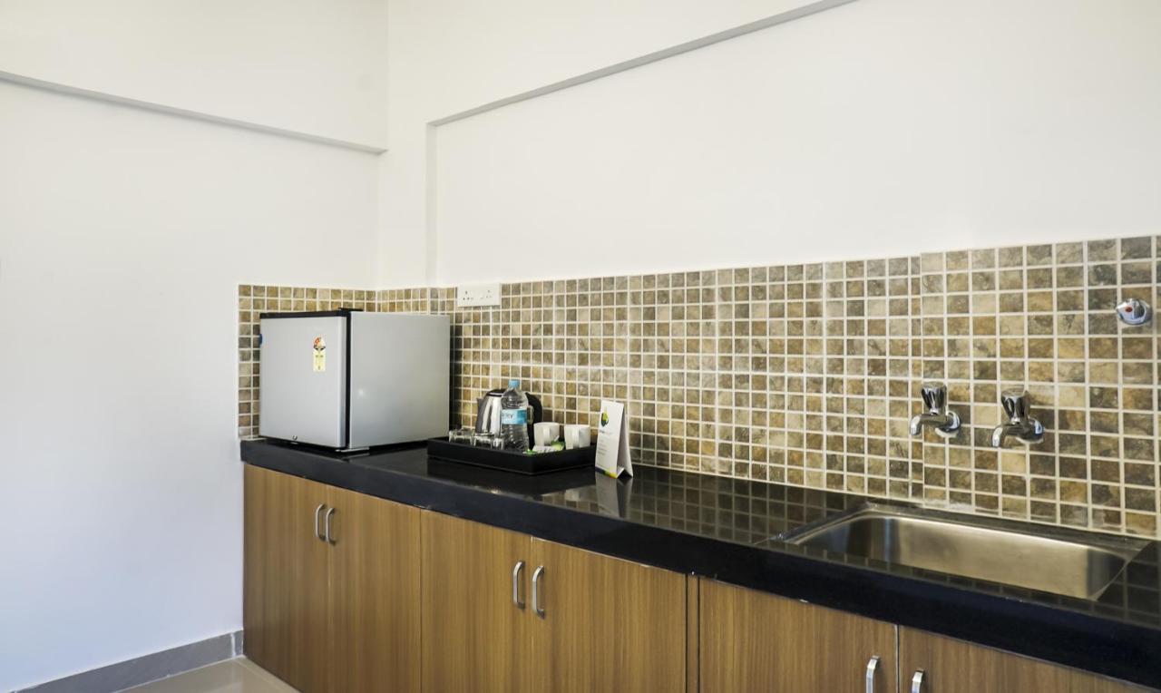 Treebo Luxe Suite, Shivaji Nagar Пуна Экстерьер фото